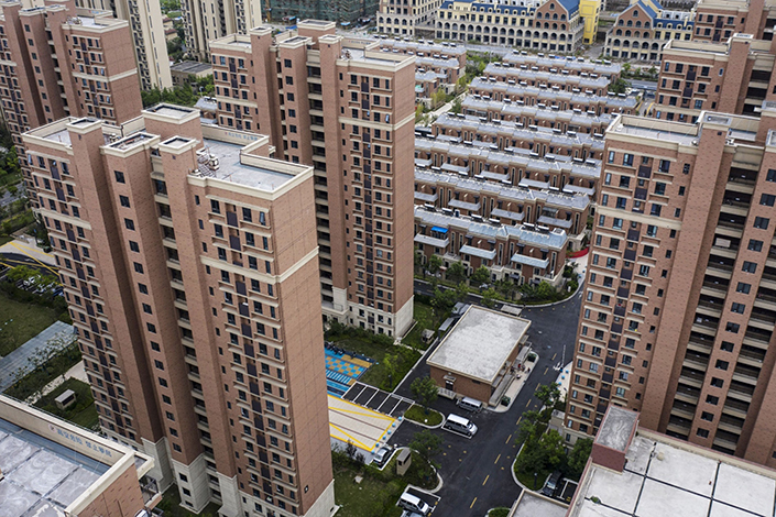 Country Garden's Fengming Haishang residential development in Shanghai on Tuesday, July 12. Photo: Bloomberg