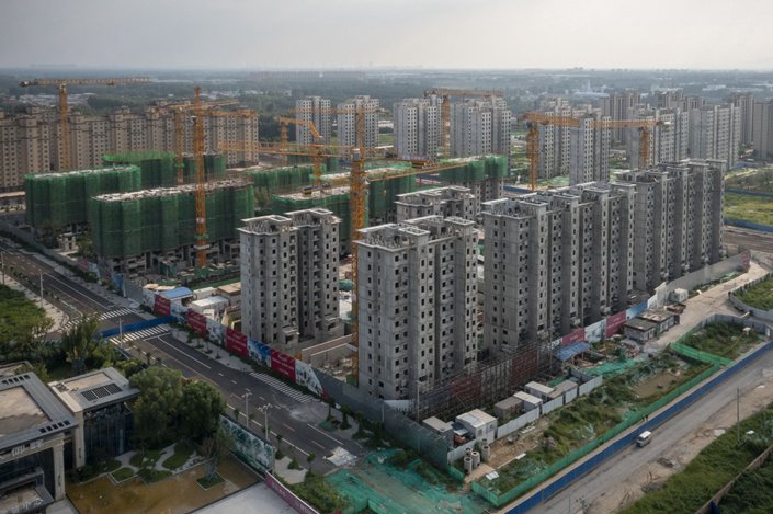 The China Evergrande Group Royal Peak residential development under construction in Beijing, China, on Friday, July 29, 2022. Photo: Bloomberg