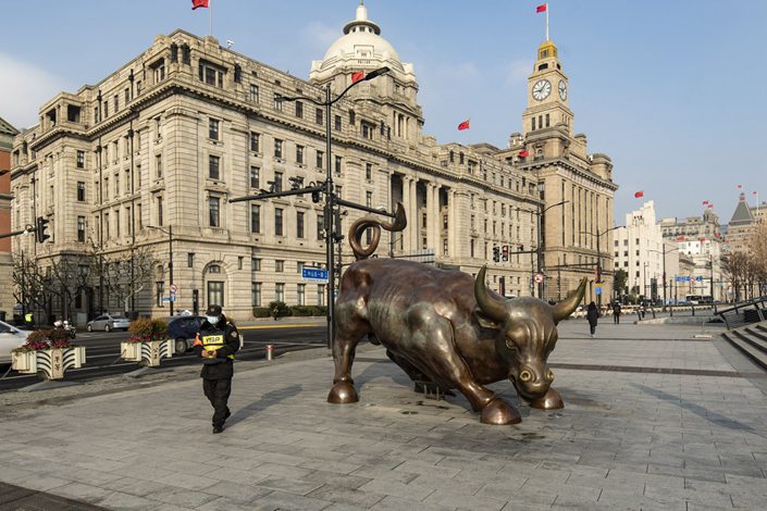 The Bund Bull statue in Shanghai. Photo: Bloomberg