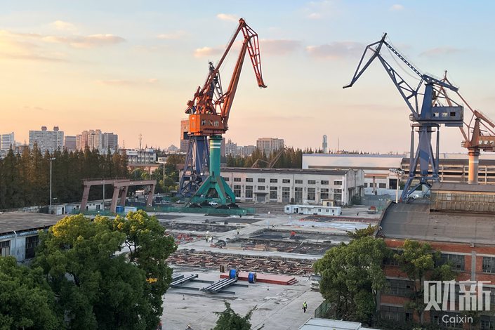 Construction of the permanent quarantine center on Fuxing Island is expected to take around six months. Photo: Bao Zhiming/Caixin