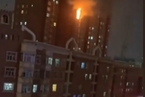 乌鲁木齐高层住宅楼失火致10死9伤 官方表示楼栋未封闭