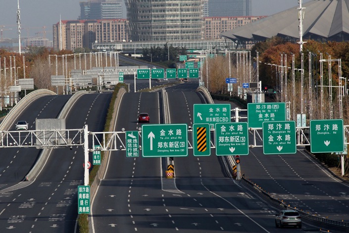 Zhengzhou on Tuesday lifted a lockdown of its main urban areas, after launching a five-day 