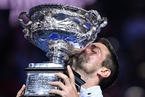 大满贯第22冠！德约科维奇加冕澳网十冠王并重回ATP世界第一