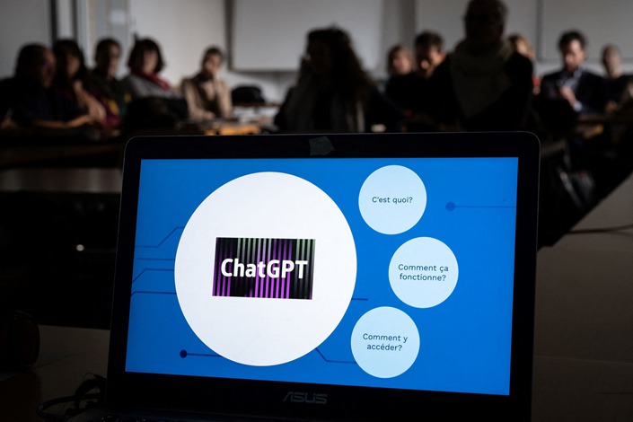 On Feb. 1, 2023, high school teachers participated in a ChatGPT seminar in Geneva, Switzerland. Photo: VCG