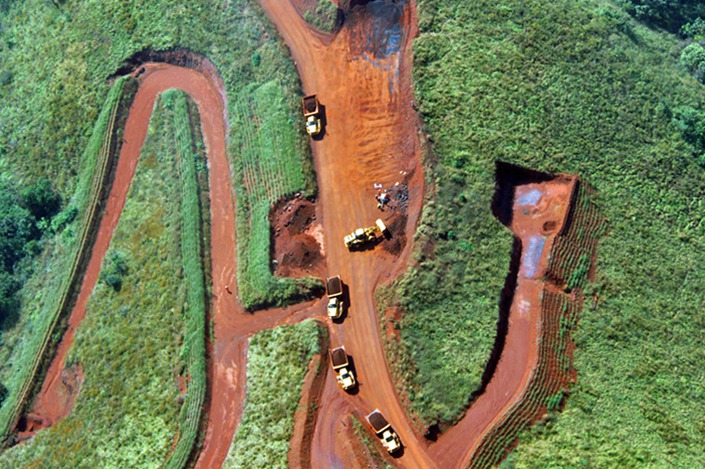 Simandou holds over 2 billion tons of iron ore reserves and some of the highest grades in the industry. Photo: © 2022 Rio Tinto/Courtesy of Rio Tinto Simandou