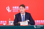 梅赛德斯-奔驰董事会主席：将继续加大中国市场开拓力度