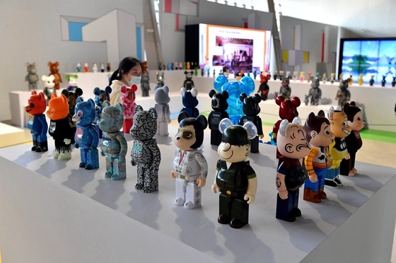 Blog: Kubrick-Inspired Collectible Bridges Gap Between Toy and Art - Caixin  Global