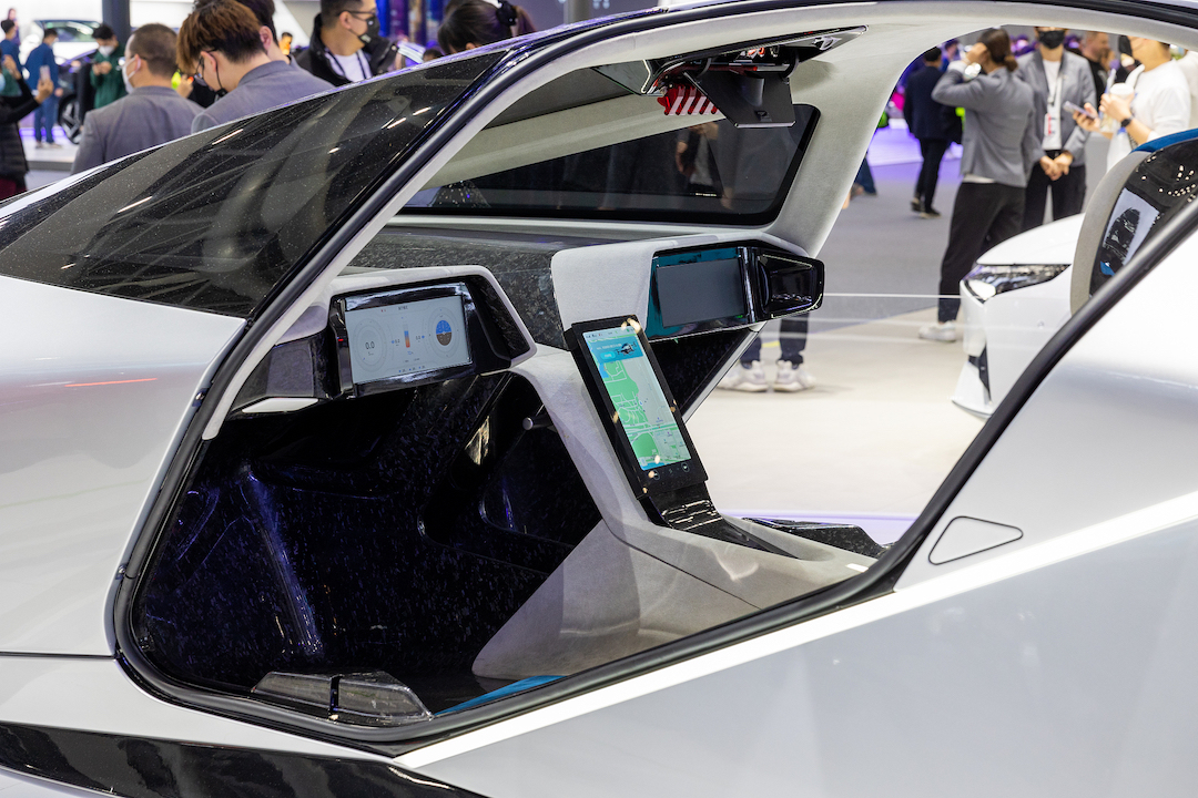 China’s smart car startups are pushing to develop different smart cockpit features