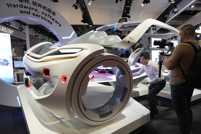 A display at the Auto Shanghai 2023 shows the parts of a smart vehicle on April 19. Photo: VCG
