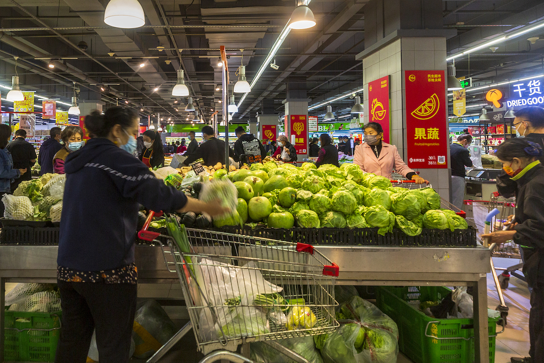 China’s retail sales have started a revival this year after the country abandoned strict pandemic controls, but the recovery of large supermarket chains is lagging