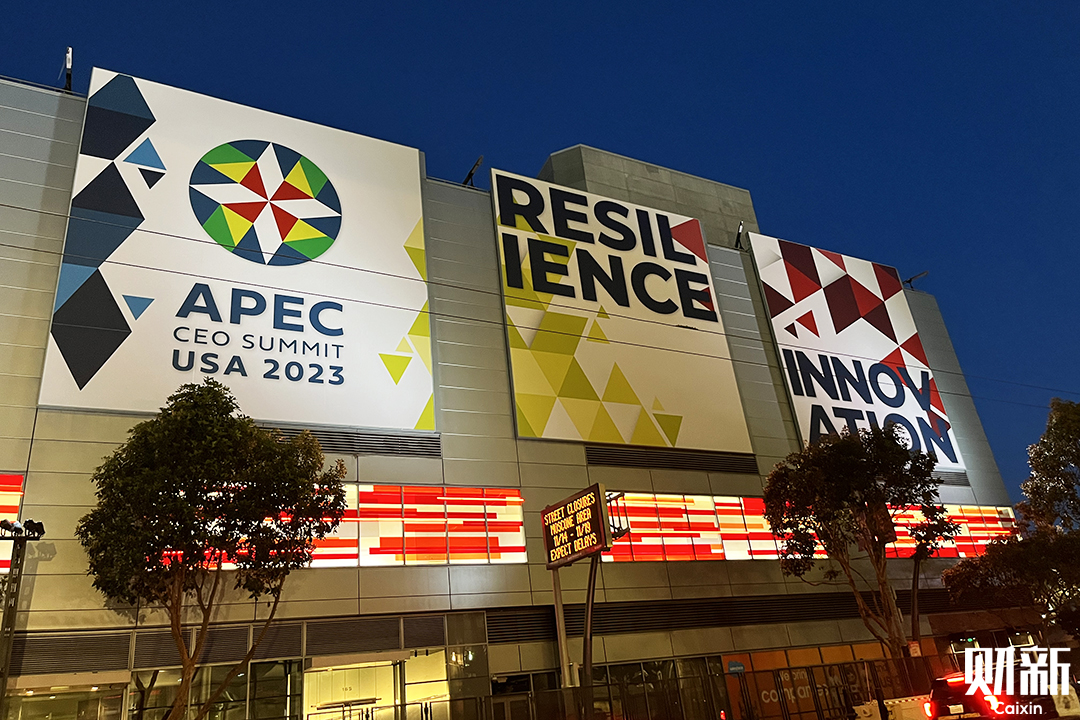 A sign promoting the 30th Asia-Pacific Economic Cooperation Summit hangs outside the Moscone Centre in San Francisco on Sunday. Photo: Zeng Jia/Caixin