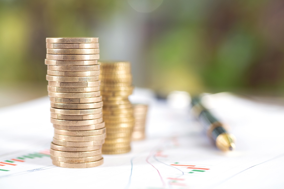 History shows that a stabilization fund can play a role in containing a slide in the stock market over the short term, but in the long run, the direction of the market still depends on economic fundamentals. Photo: VCG
