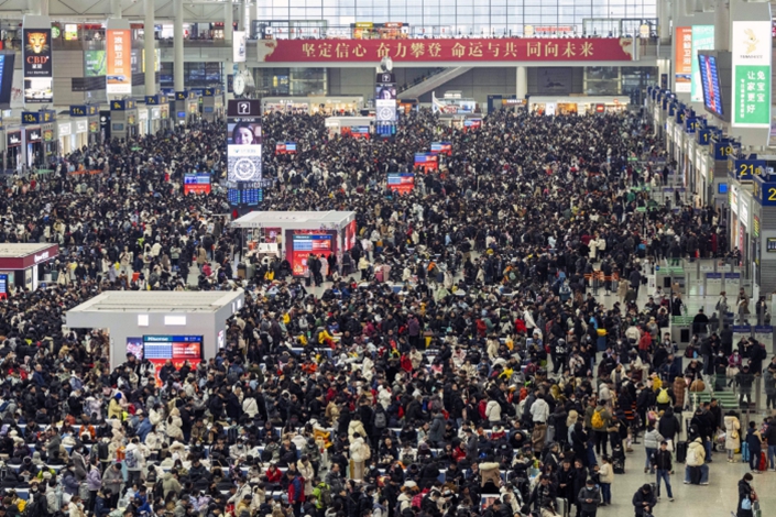 More than 61 million rail trips were made in the first six days of the national holiday, according to official reports. Photo: Bloomberg