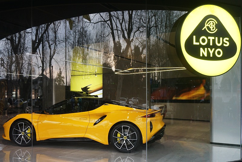An electric Lotus Roadster sits on display Sunday in Hangzhou, East China’s Zhejiang province. Photo: VCG