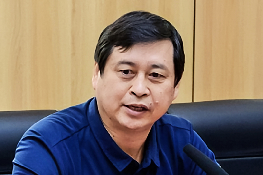 Zhang Ya, chairman of Chengdu Screen Micro Electronics and Guoguang Electric, has been detained by graft investigators in North China’s Hebei province. Photo: University of Electronic Science and Technology of China
