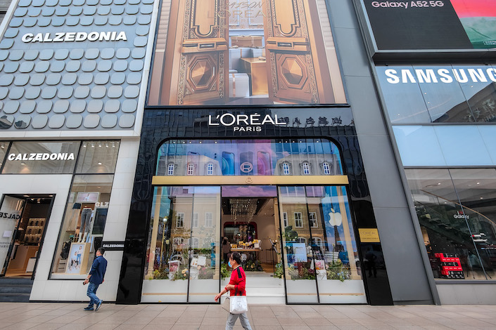 L’Oréal Pledges More Investment in China