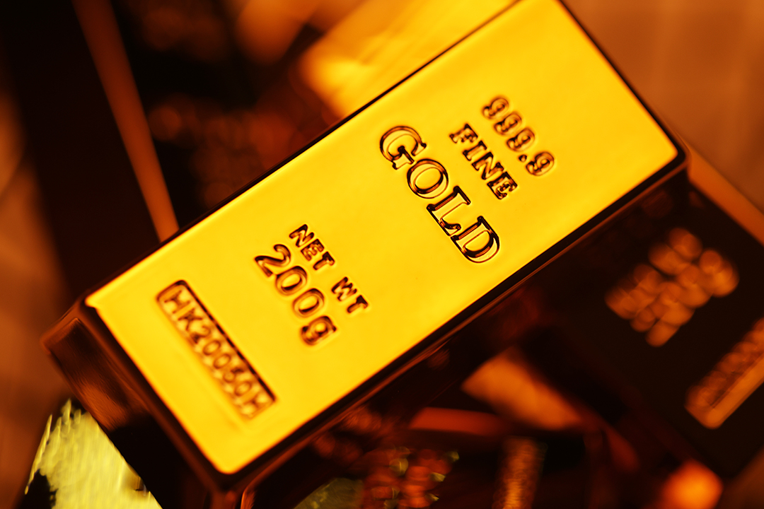 As long as the U.S. fiscal deficit remains high, the upward trajectory of gold prices will likely continue in the long term. Photo: VCG